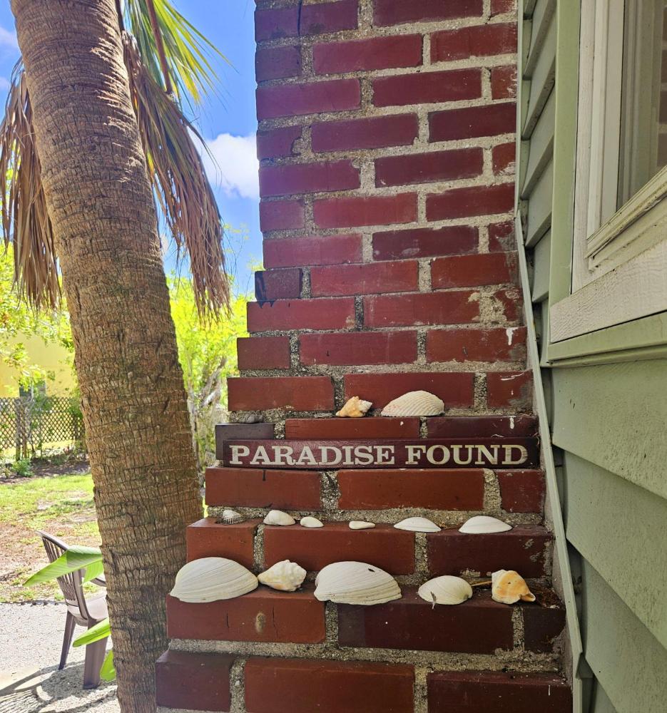 Paradise Cove on Lemon Bay